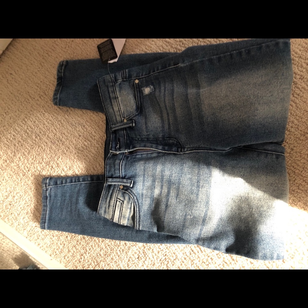 Jeans - Picture 3 of 3